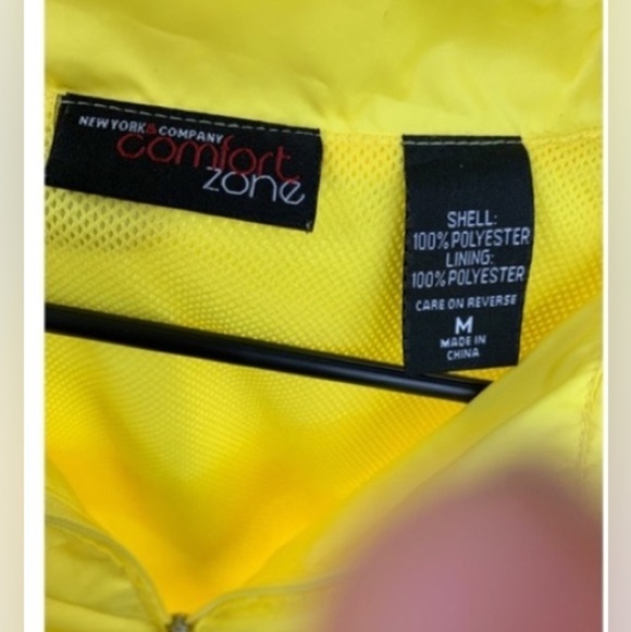 NY & Company Comfort Zone Lightweight Jacket Size Medium - Picture 3 of 3